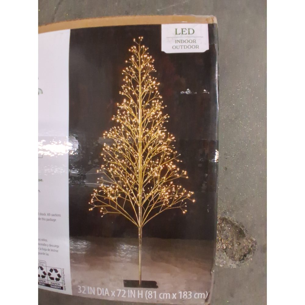 Holiday Time 6-Foot Twinkle Starburst Tree - 800 Warm White LED Lights, Includes Yard Stakes Retail $80.00