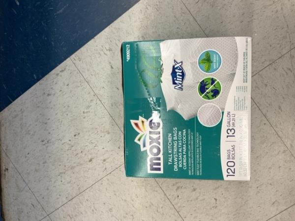 Moxie Tall Kitchen Drawstring Bags - 13 Gallon, Mint Scent, 120 Count Retail $18.00