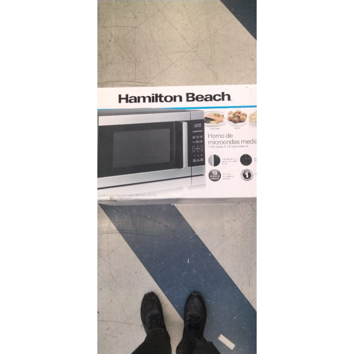 Hamilton Beach HB8436127995-03 1.6 Cu Ft Sensor Cook Countertop Microwave Oven