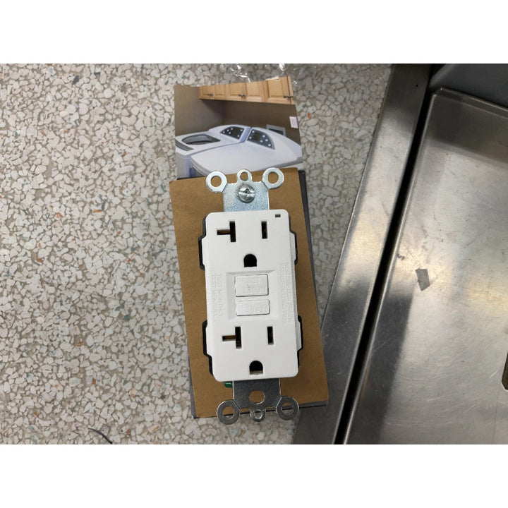 UltraPro GE GFCI Outlet - 20 AMP, Ground-Fault Protection, Self-Testing, White