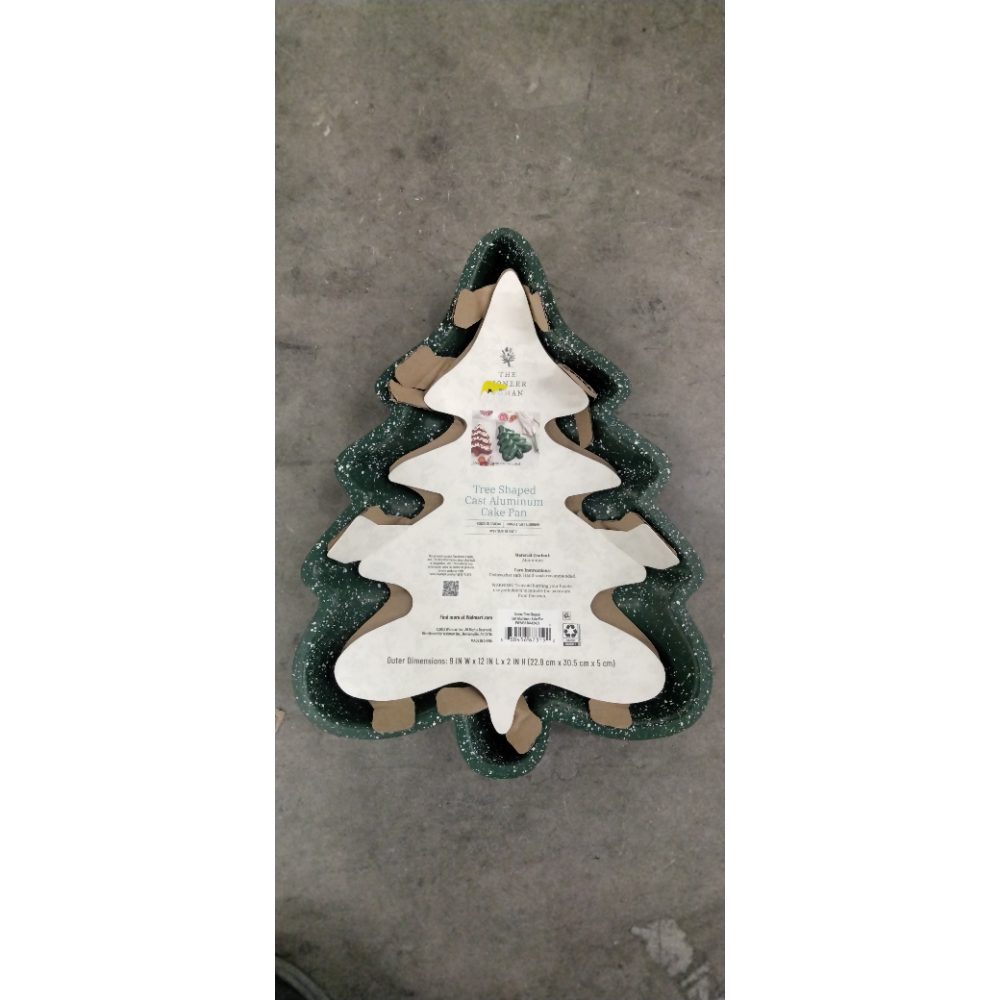 Pioneer Woman Tree Shaped Cake Pan 12"x9" Nonstick Cast Aluminum Green & White Retail $19.00