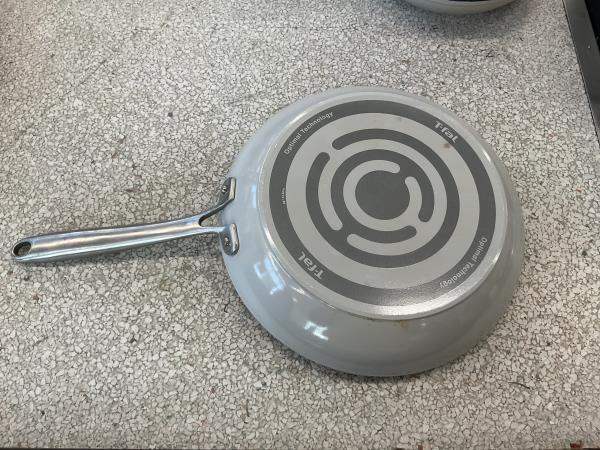 Tefal Expertise Non-Stick Frying Pan - Grey Retail $14.98