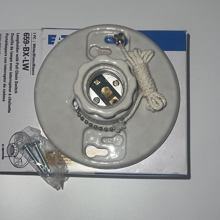 Lampholders/Adaptors/Accessories EA