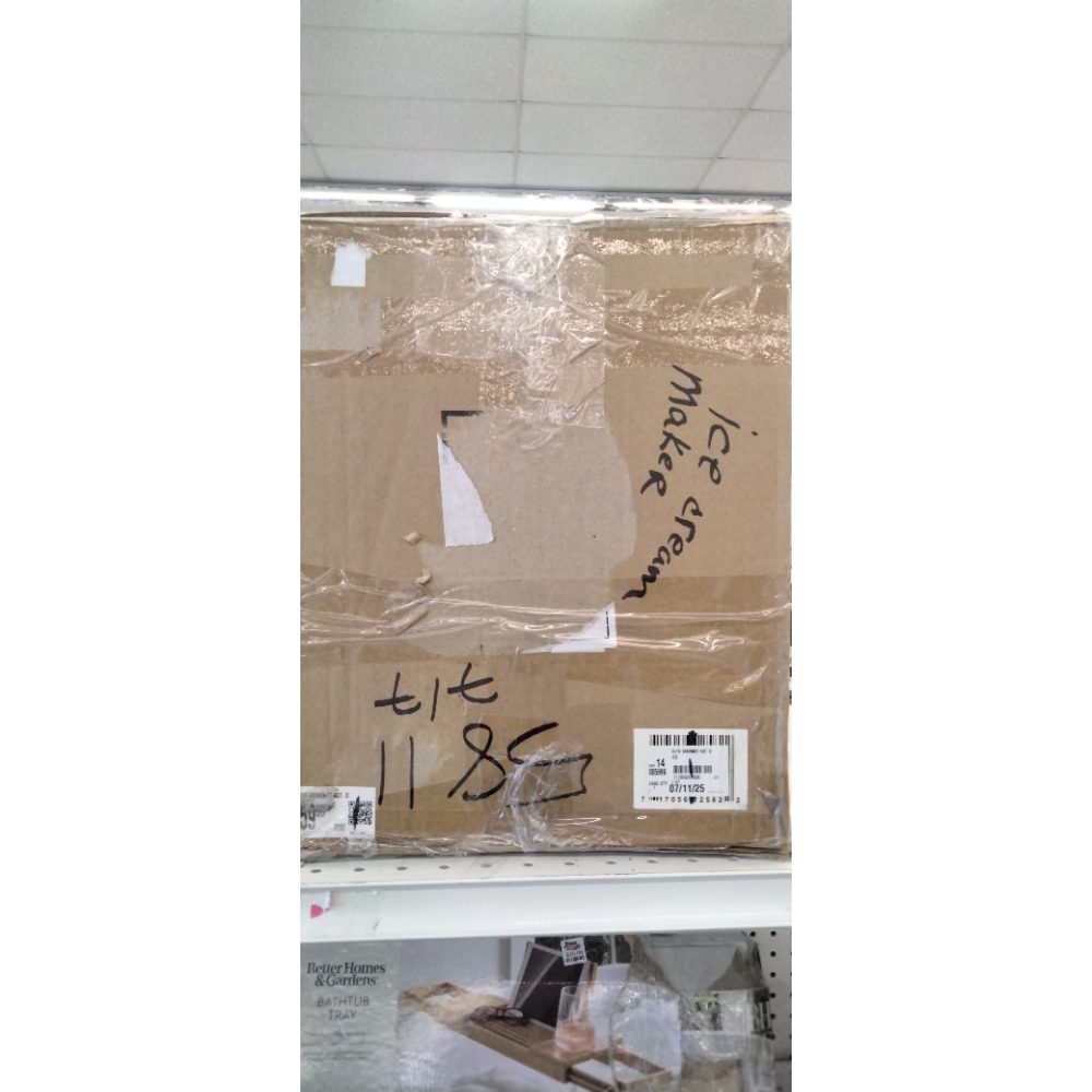 Elite Gourmet Maxi-Matic EIM-924L 4 quart Old Fashioned Electric Ice Cream Maker, Pine Bucket