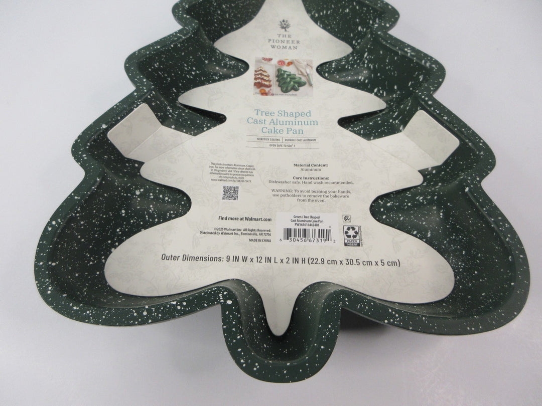 Pioneer Woman Tree Shaped Cake Pan 12"x9" Nonstick Cast Aluminum Green & White Retail $19.00