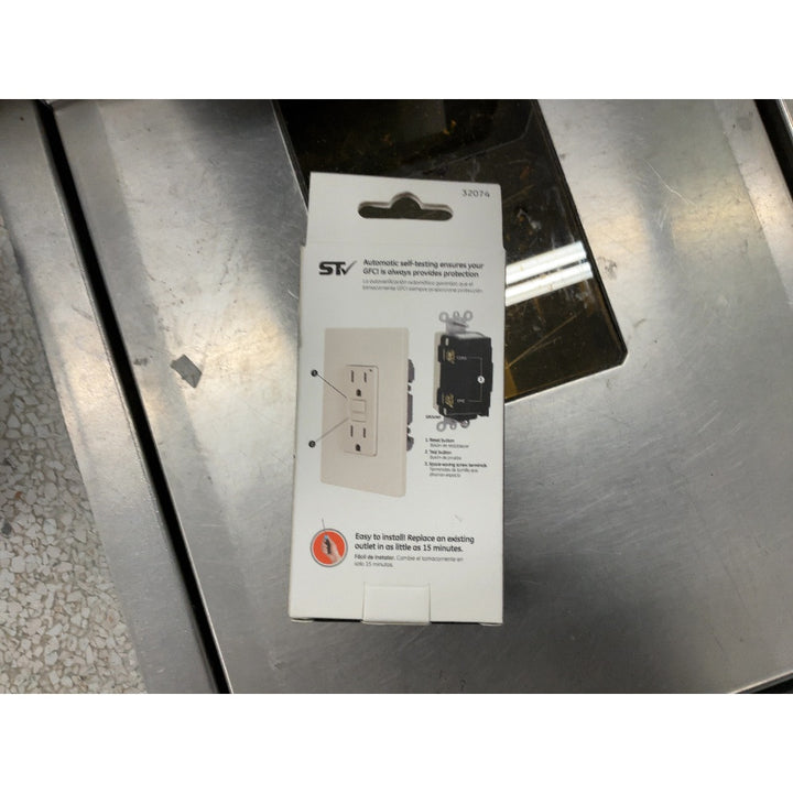 UltraPro GFCI Outlet - 15 AMP, Ground Fault Circuit Interrupter, Self-Test, White