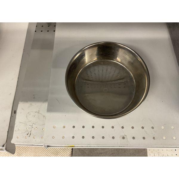 Stainless Steel Pet Bowl - Durable, Easy Clean, Round Design Retail $8.00