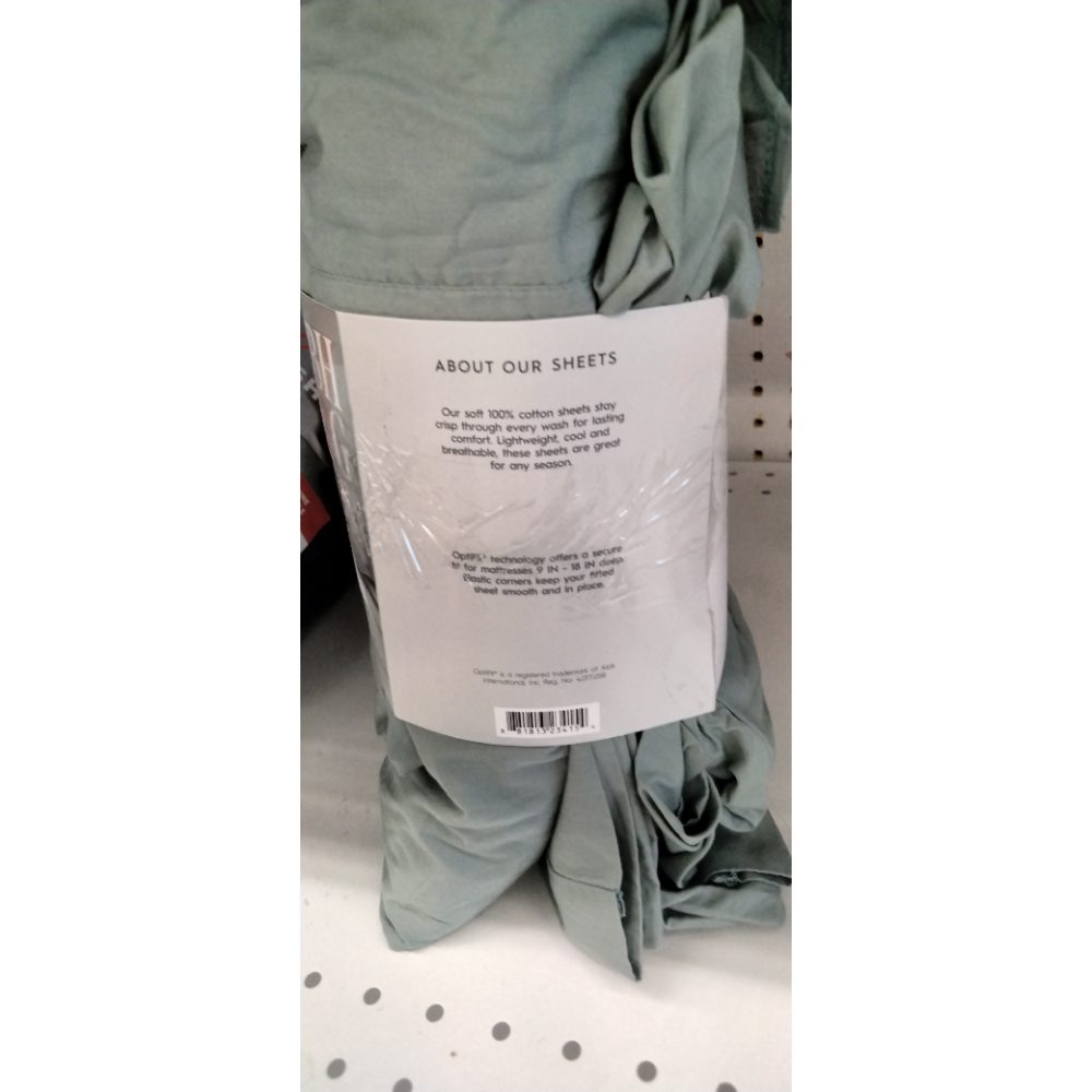 Better Homes & Gardens Cool & Crisp 4-Piece 300 Thread Count Green River Cotton Percale Sheet Set  Queen