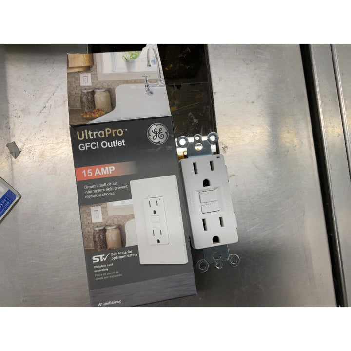 UltraPro GE GFCI Outlet, 15 AMP, Ground-Fault Circuit Interrupter, Self-Tests