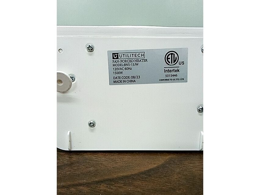 Utilitech 1500-Watt Utility Fan Compact Personal Indoor Space Heater