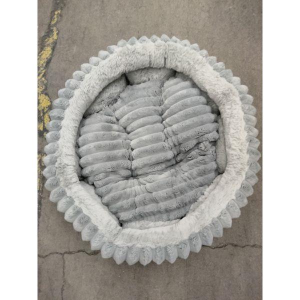 Balance Pet Bed - Round, Plush, Washable, Gray Retail $35.00