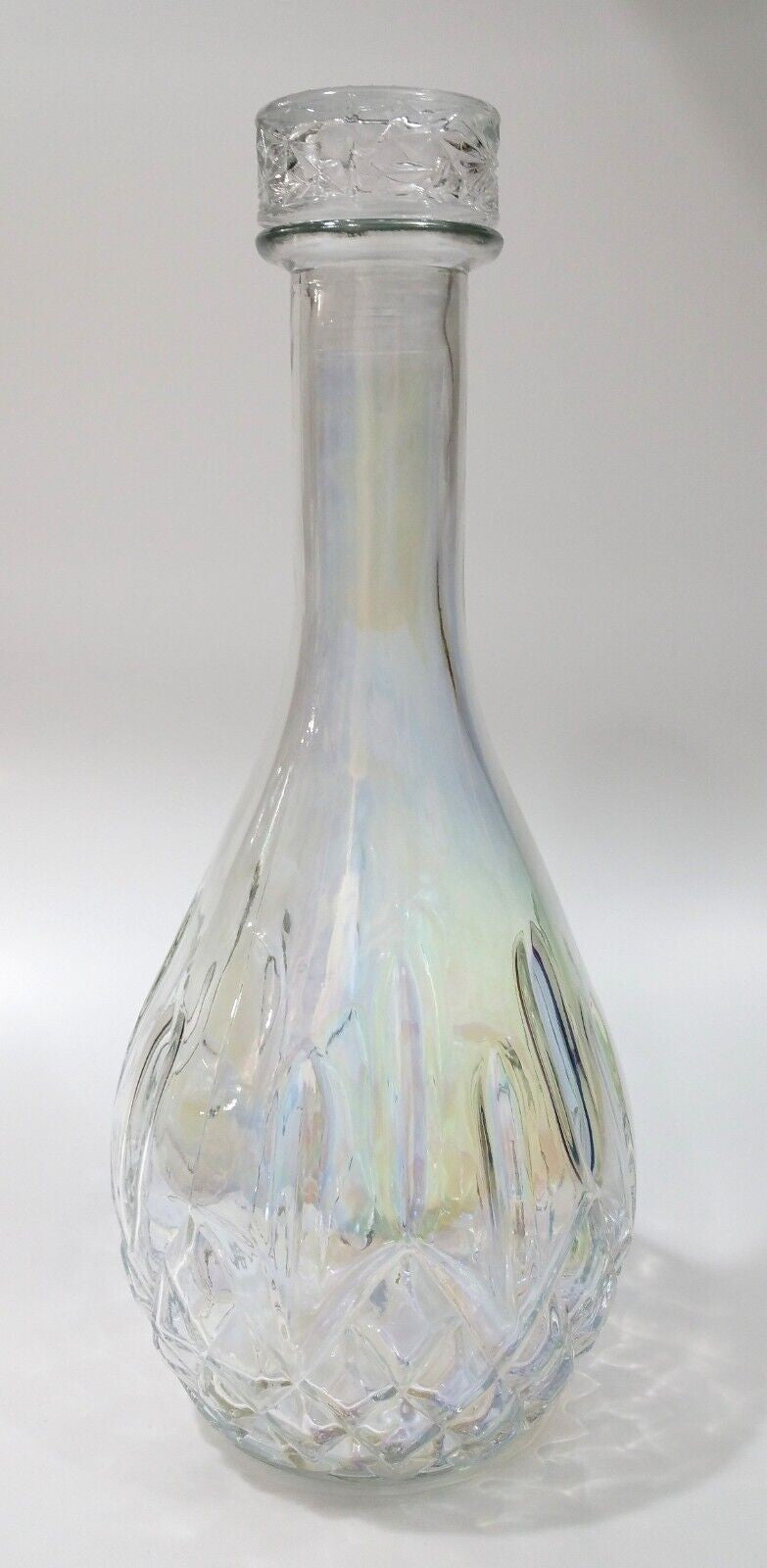 LUCKY STAR Iridescent Clear Glass Wine Decanter with Stopper - 33 Fl Oz - 11.5" Retail $5.00