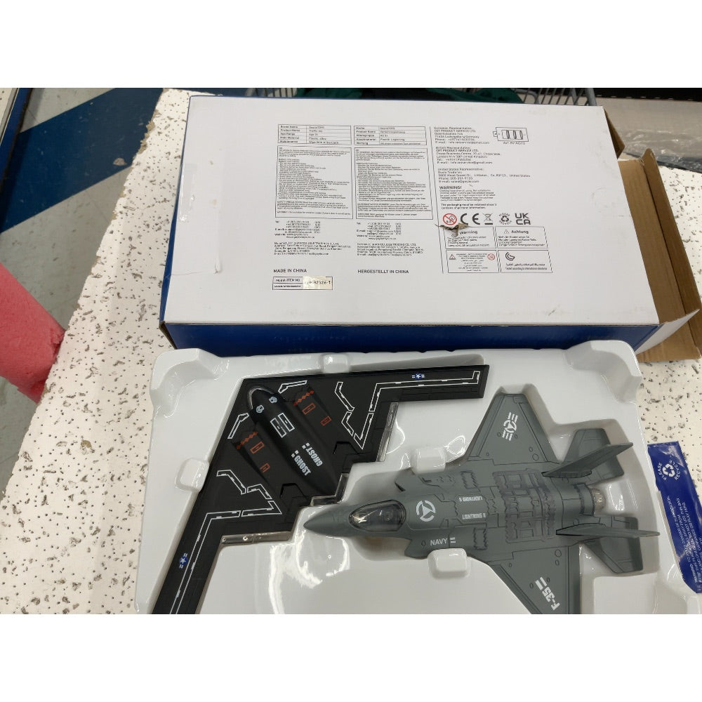 Generic Toys B-2 Spirit Bomber, F-35 Lightning II - Diecast, Military Aircraft