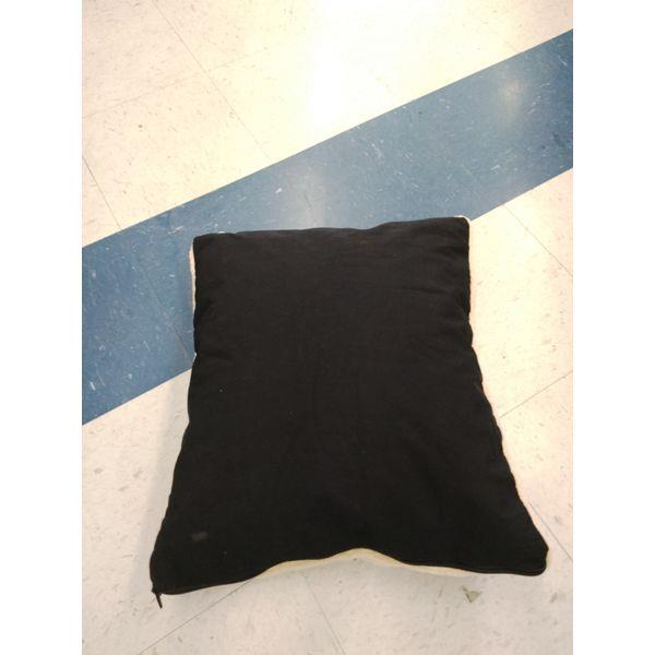 Cozy Pet Bed - Plush, Soft, Square, Comfortable Retail $25.00