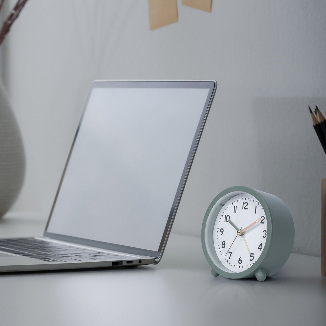 MainStays Green Mini Analog Alarm Clock Retail $7.27