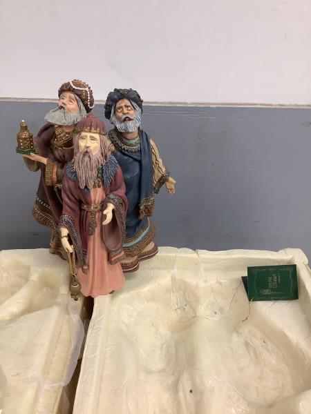 Duncan Royale Collectors Edition Magi - History of Santa II Retail $150.00