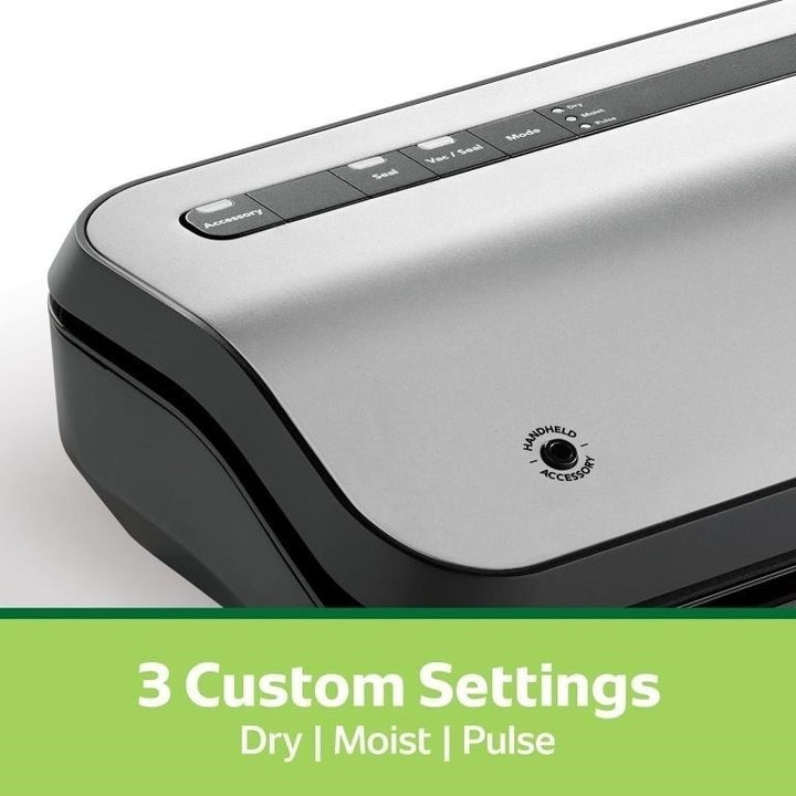 FoodSaver Preserve Vacuum Sealer with Special Value 14 Piece Starter Kit Retail $128.97