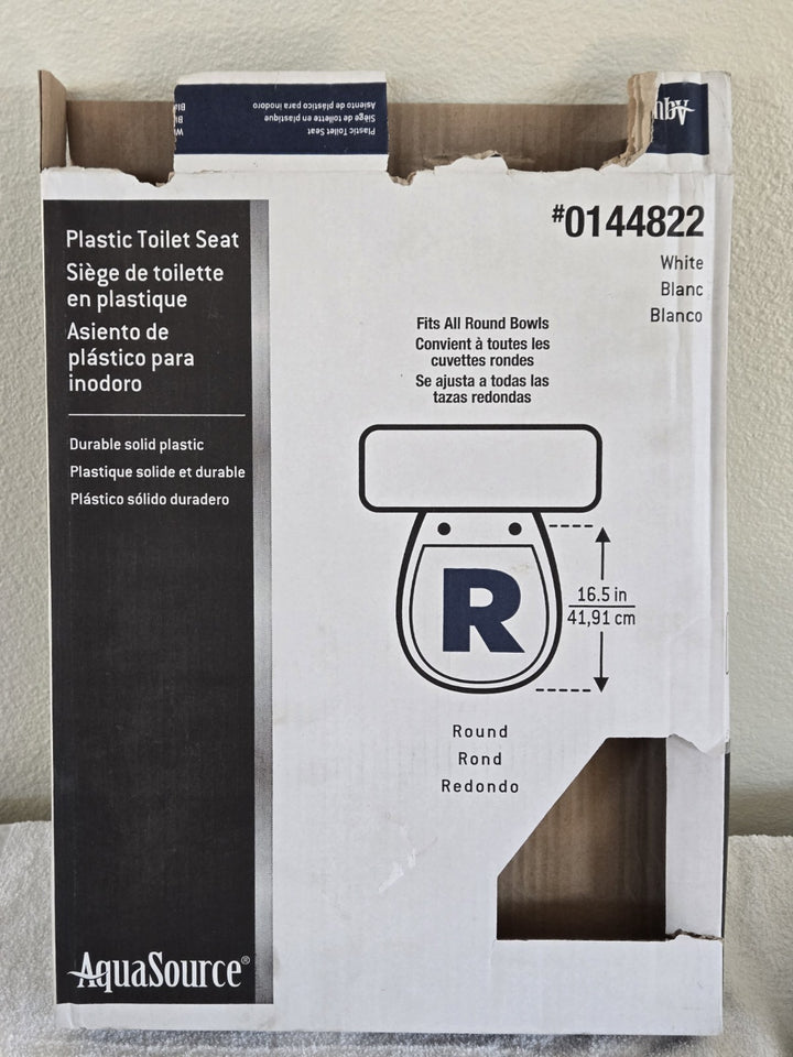 Project source round toilet seat Retail $14.98