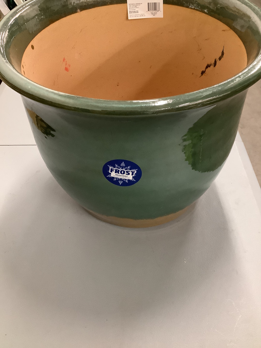 12.6-IN A+R MEADOW GREEN CO+SE (CRACKED ON BOTTOM)