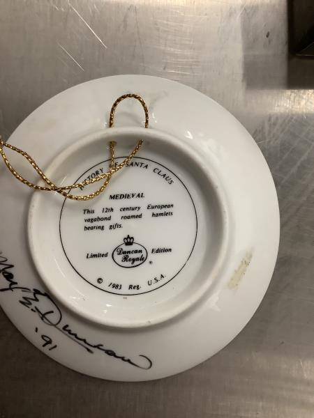 Duncan Royale Medieval Santa Claus 1983 Collector Plate Retail $24.99