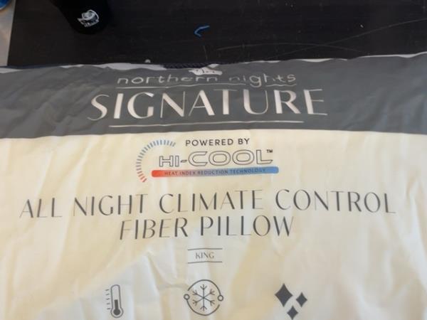 Northern Nights Signature, All Night Climate Control Fiber Pillow, King Size, Hi-Cool Technology Retail $45.00