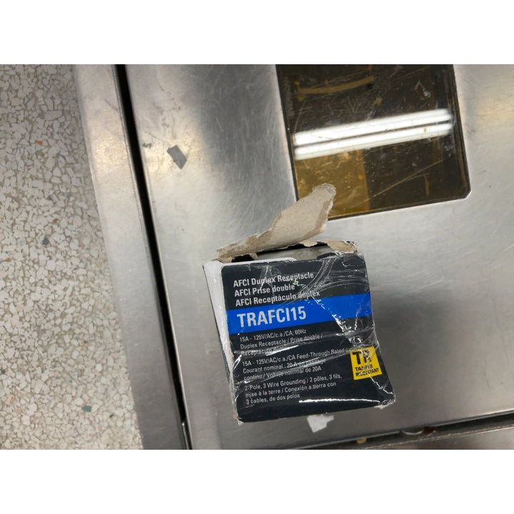 Eaton TRAFC115 AFCI Duplex Receptacle - Tamper Resistant