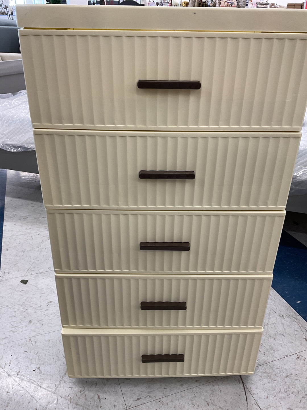 Drawer & Storage Cabinets