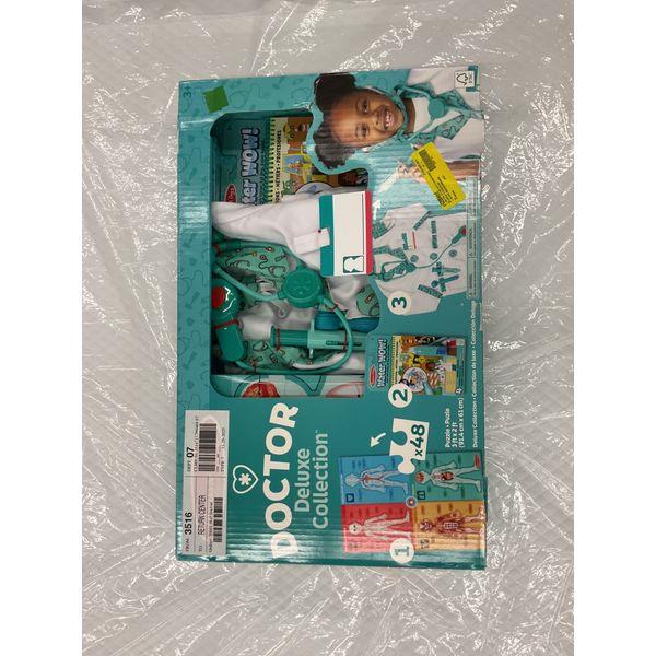 Doctor Deluxe Collection - Play Set, Accessories Included
