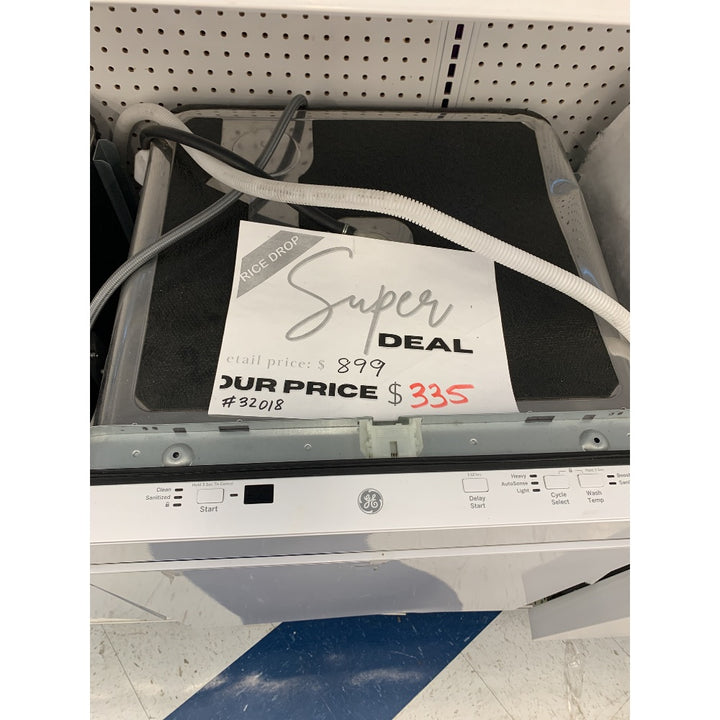GE Dishwasher - White, Super Deal