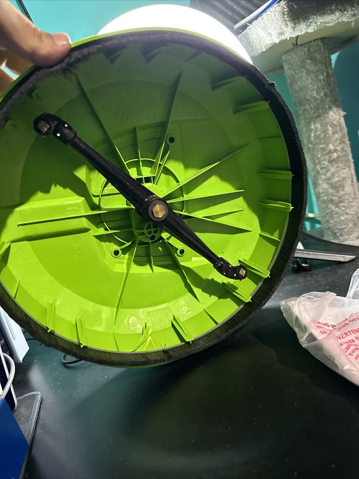 Greenworks - 12" Pressure Washer Surface Cleaner Attachment - Green