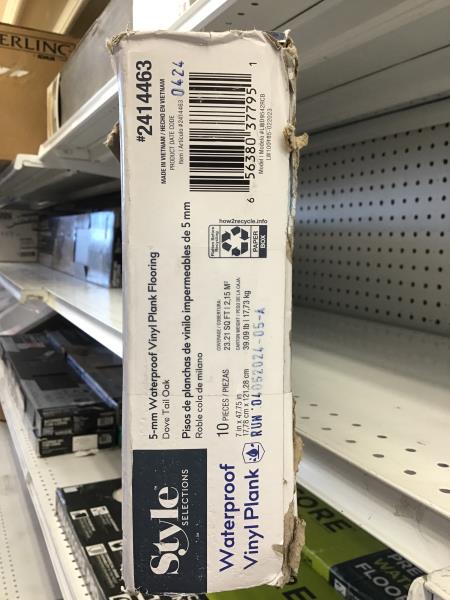 Smartcore Lanier Hickory Waterproof Flooring - 100% Waterproof, Easy Click Install Retail $45.00