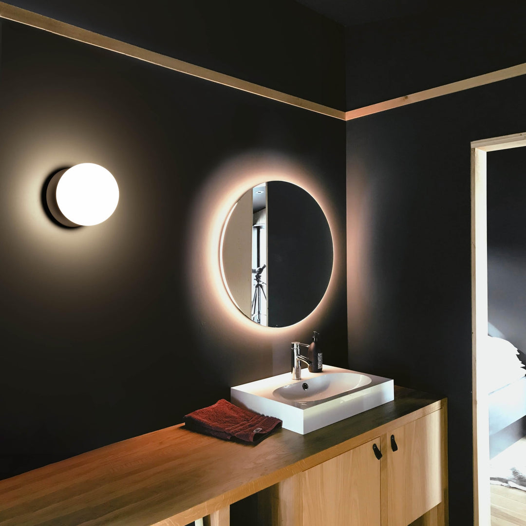 Wall Sconces, 1 Light Modern Globe Sconce in Matte Black, Wall Light for Bedroom Bathroom Living Room & Hallway Vanity Lighting, Ceiling Light Fixture