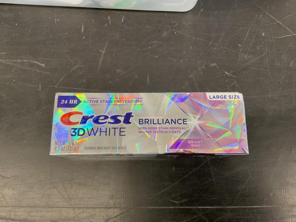 Crest 3D White large size 4.3oz Retail $8.99