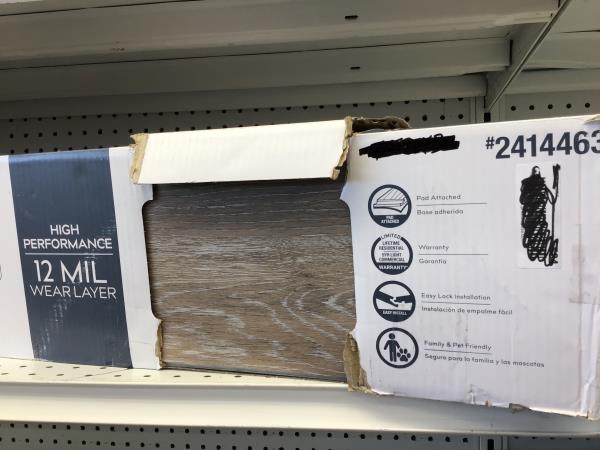 Style Selections 5-mm Waterproof Vinyl Plank Flooring - Dove Tail Oak Retail $35.00