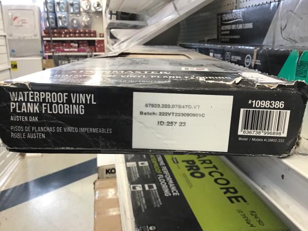 Stainmaster Waterproof Vinyl Plank Flooring - Austen Oak, 6mm Thickness, 12mil Wear Layer Retail $30.00
