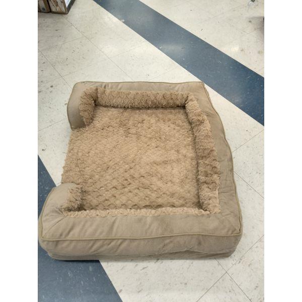 Dog Bed, Rectangle, Plush Interior, Beige Retail $45.00