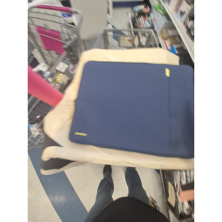 Amazon Basics Laptop Sleeve, Protective, Blue