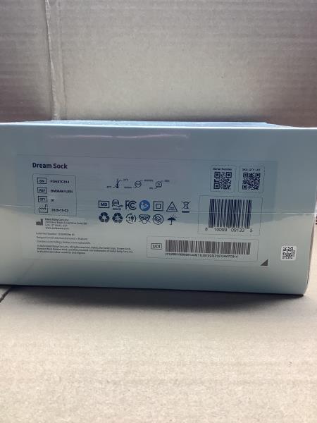 Owlet Dream Sock - Monitor Heart Rate and Oxygen Retail $199.00