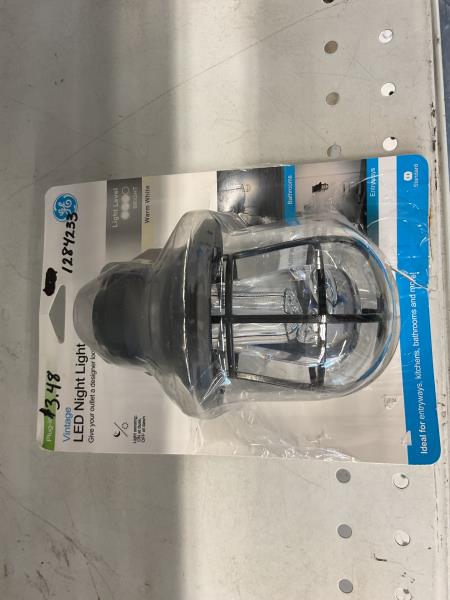 GE Plug in Vintage LED Night Light Retail $4.98