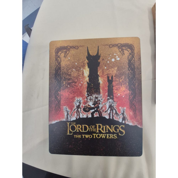 Null Movie Steelbook - Collectible, The Two Towers, Dark of the Moon