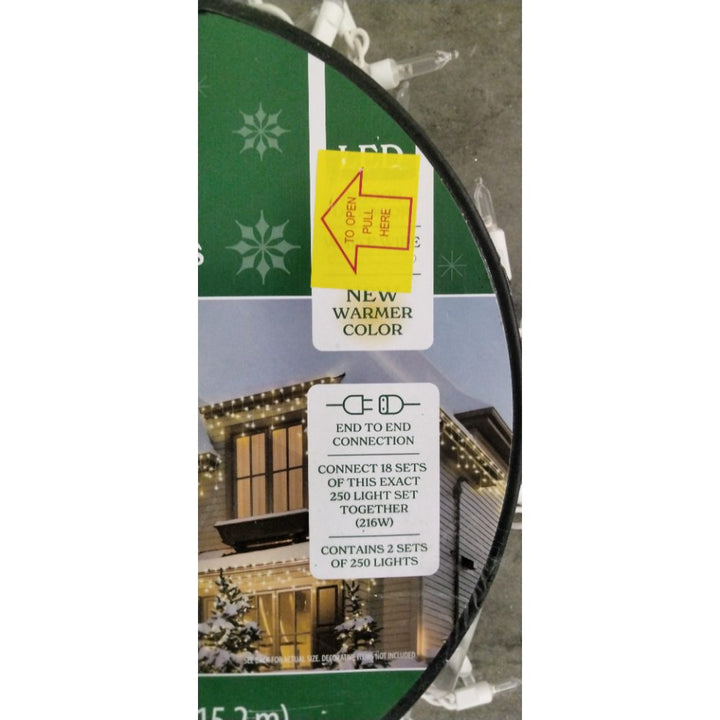 Holiday Time 500 Warm White Icicle Lights, End to End Connection Retail $30.00