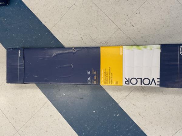 EVOLOR Wood Blind - 43-72 x 38 x 97 Retail $120.00