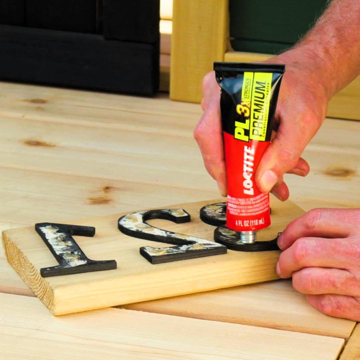 Loctite PL Premium Polyurethane Construction Adhesive, 4 fl oz Squeeze Tube, 1 Pack - Versatile Construction Glue for Wood, Concrete, Stone, Metal & More