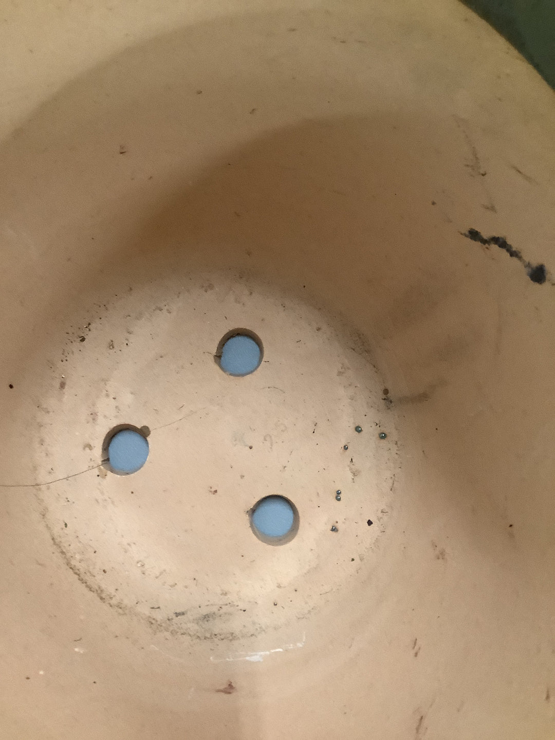 12.6-IN A+R MEADOW GREEN CO+SE (CRACKED ON BOTTOM)