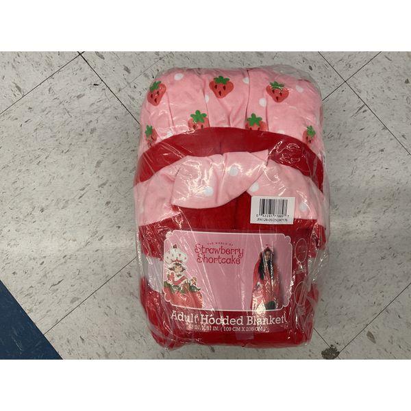Strawberry Shortcake Adult Hooded Blanket - 43x81 Inch Retail $30.00