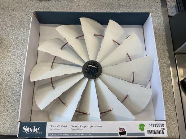 Style Selections Outdoor Windmill Off-white Retail $21.98