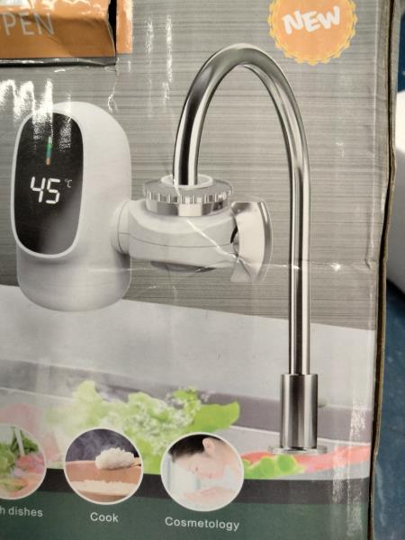 ZSW-D03 Immediate Hot Electric Water Heater - Digital Display, Detachable Cleaning Retail $60.00