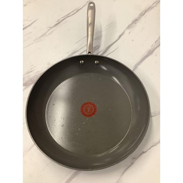 T-fal Nonstick Frying Pan - Optimal Technology Retail $30.00