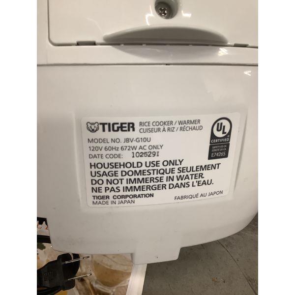 Tiger Rice Cooker/Warmer JBV-G10U with Cookbook Retail $80.00