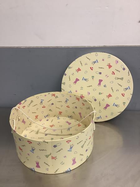 Nordstrom Hat Box - Fashion Print, Round, Yellow Retail $25.00